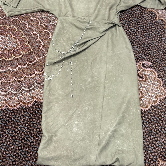 Zara Olive Long Sleeve Dress - Picture 3 of 8